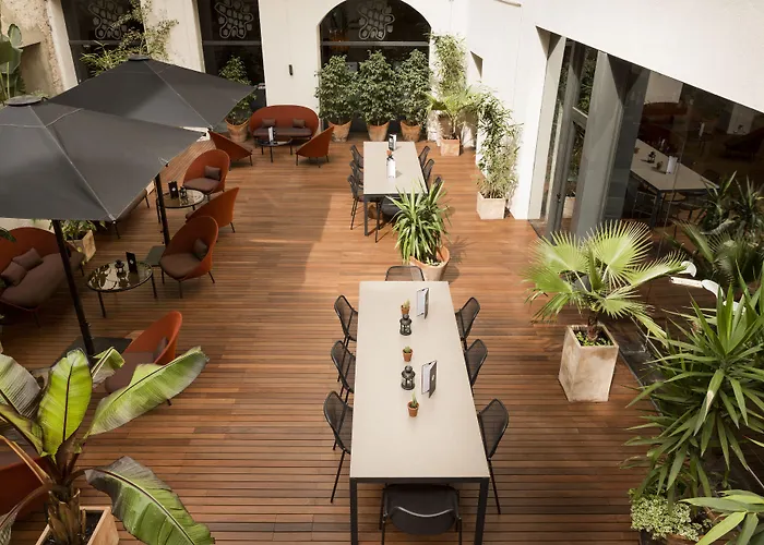 Hotel Petit Palace Boqueria Garden 4*